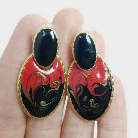 Vintage Red and Black Enamel Door Knocker Stud Dangle Earrings, Retro 80s 90s - Picture 6 of 6